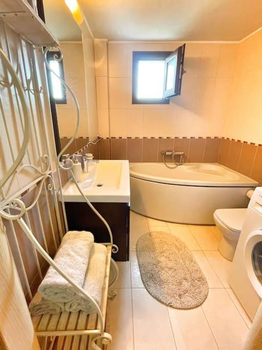 Kathiana Cozy Apartment Ngoại thất bức ảnh